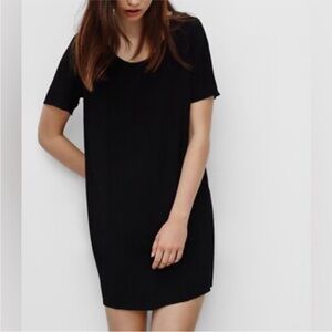 Aritzia Wilfred Free Black Short Sleeve Dress